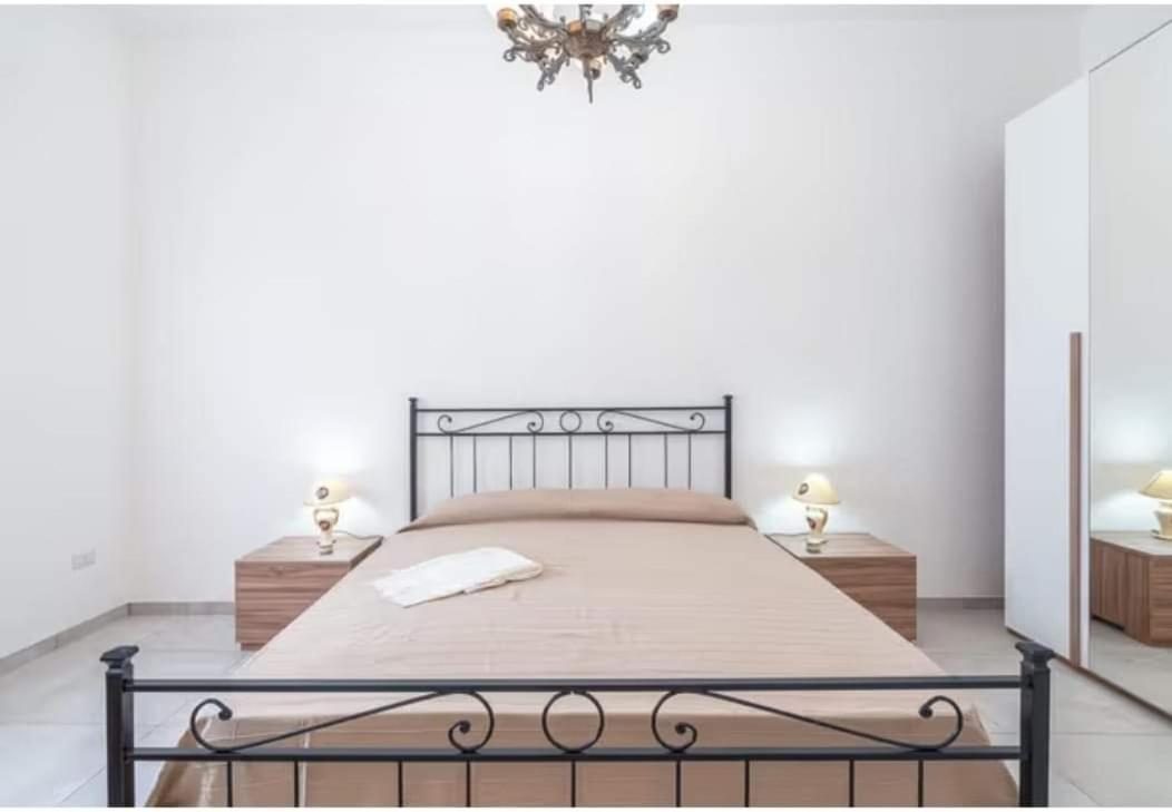 Da Adriana Apartment Avola Ngoại thất bức ảnh